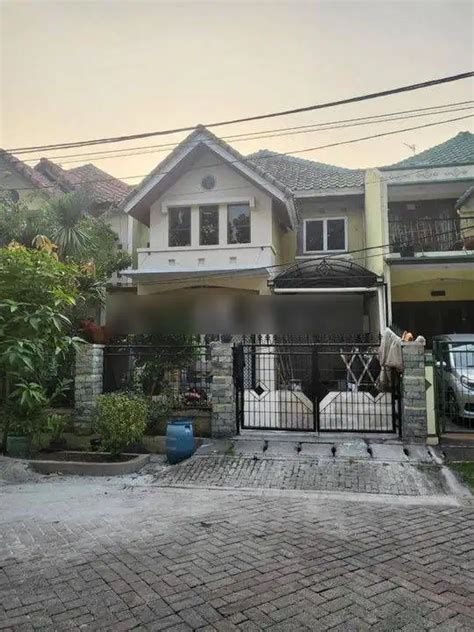 Dijual Rumah Taman Surya 5 SHM Bagus Furnished Jakarta Barat Dijual