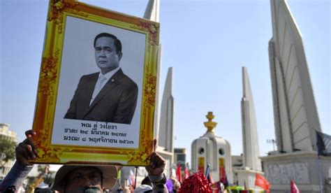 Thai Pro Democracy Activists March Against Government Say Prayuth