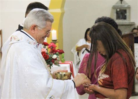 Missa e Crisma marcam o penúltimo dia dos festejos da Paróquia de Santa