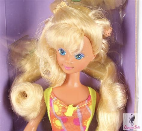 1990 Hawaiian Fun Skipper Barbie Doll