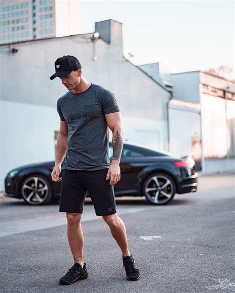 Looks de academia para você se inspirar Sports fashion men Gym