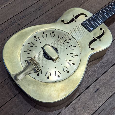 National Rb14 Raw Brass Resonator 14 Fret Wcase Gladesville Guitar Factory