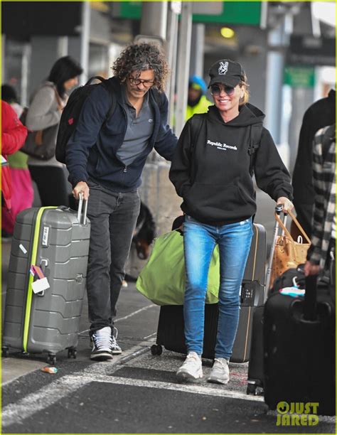 Shania Twain Lands in NYC with Husband Frédéric Thiébaud in Rare Outing ...