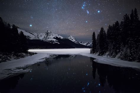 Maligne Lake Jasper National Park Alberta Wallpaper HD Nature