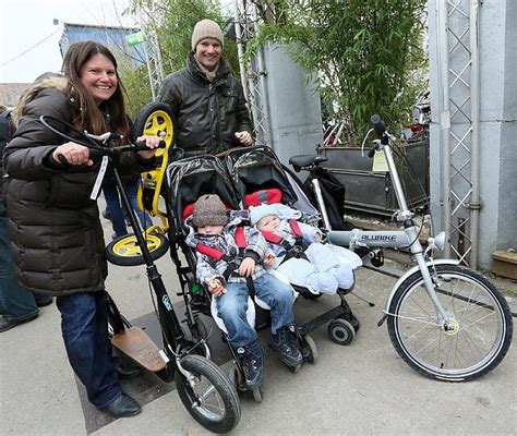 Radl Flohmarkt Fast 1 000 verkaufte Second Hand Räder Abendzeitung