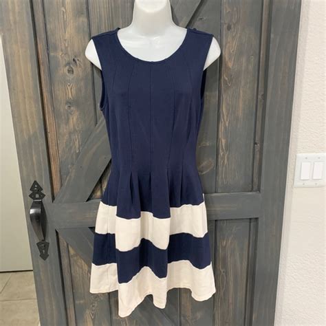 Monteau Dresses Monteau Los Angeles Womans Blue Sleeveless Fit