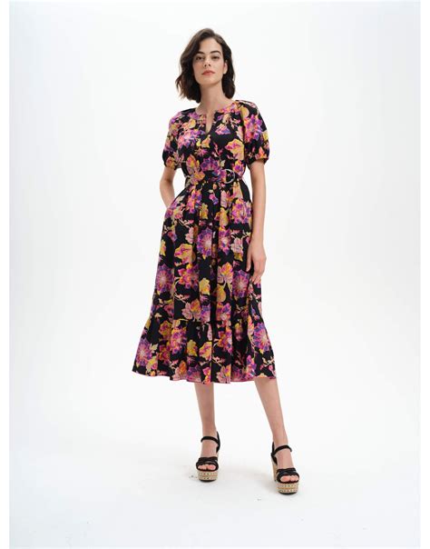 Diane Von Furstenberg Lindy Astrantia Floral V Neck Midi Dress With