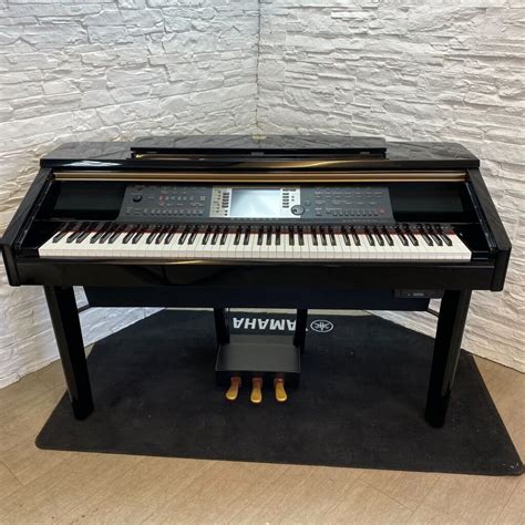 Used Yamaha CVP405 Digital Piano In Polished Ebony (Stock ID: #7529)