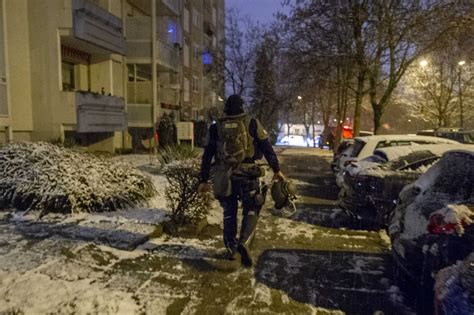 Erfurt SEK Einsatz Polizei stürmt Wohnung mit schlimmem Verdacht