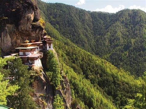 Trekking Holiday In Bhutan Responsible Travel