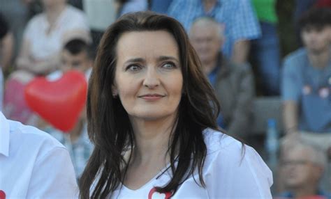 Marzena Okła Drewnowicz Oświadczenie majątkowe wykształcenie rodzina