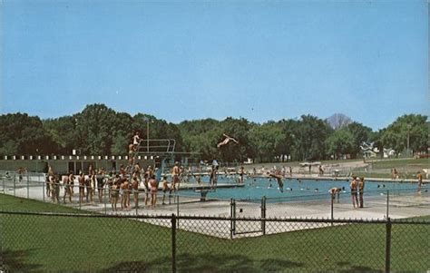 Municipal Swimming Pool Mason City, IA Postcard