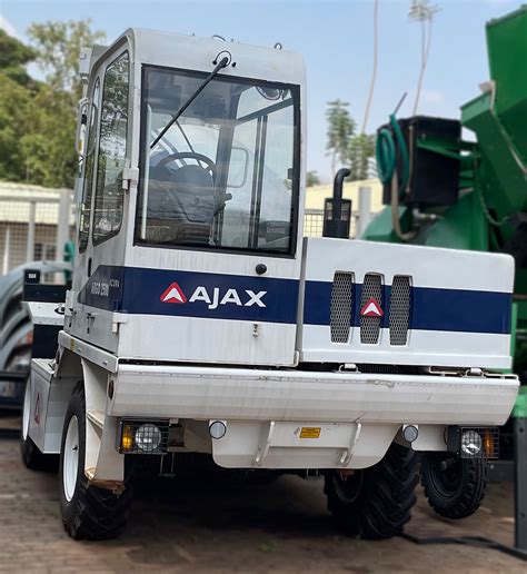 Terrain Plant Ltd Self Loading Concrete Mixer