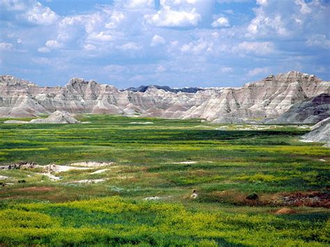 Badlands National Park In South Dakota National Parks Mountains