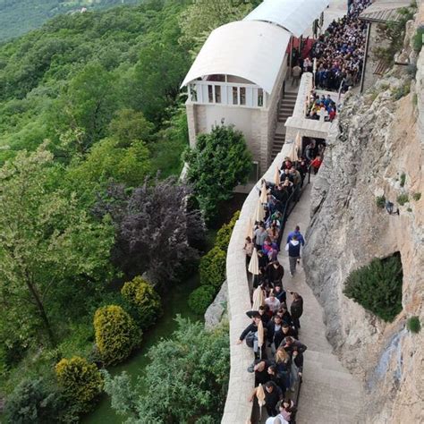 Proslava Praznika Svetog Vasilija Ostro Kog Hiljade Vjernika