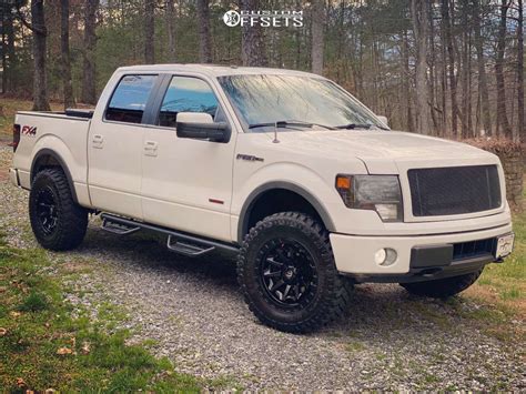 2014 Ford F-150 with 20x9 1 Fuel Covert and 35/12.5R20 Firestone ...