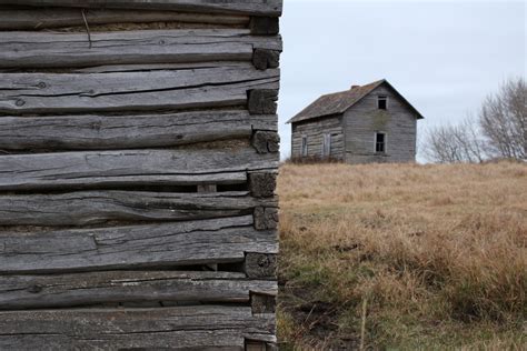 Abandoned Farm House Dovetail Free Stock Photo Public Domain Pictures