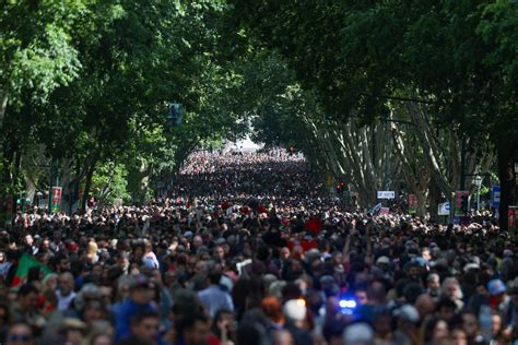 Milhares Na Rua Marcelo Atacado Heran A Colonial