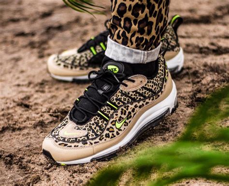 Avis Faut Il Acheter Les Nike Wmns Leopard Safari Desert Ore Pack