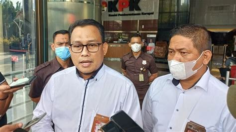 Kpk Geledah Rumah Di Kelapa Gading Lacak Aset Kekayaan Eks Kepala Bea