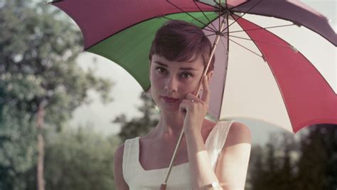 Czas na Audrey Hepburn Powstaje serial o życiu aktorki Film