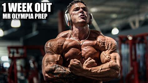 Days Out Shredded Shoulder Training W Derek Lunsford Youtube