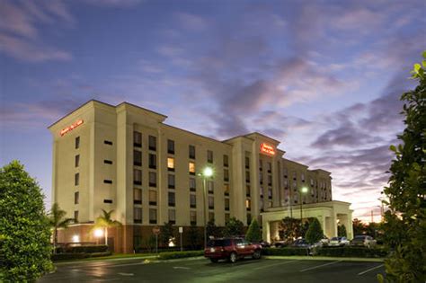 Hampton Inn & Suites Orlando-International Dr. North - Orlando FL | AAA.com