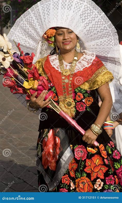 Woman From Oaxaca Editorial Photo Image Of Brunette 31712151