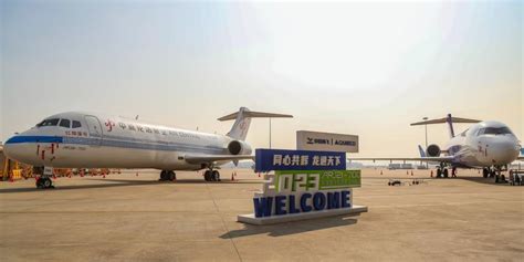 China Comac Liefert Erstmals Arj Umbaufrachter Aus Aerotelegraph