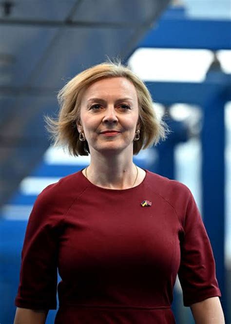 Liz Truss Biography 2025 Age, Height, Weight, Career, Net Worth, Salary ...