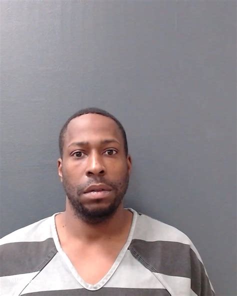 Brown Jeremy Jermaine 02162023 Comal County Mugshots Zone