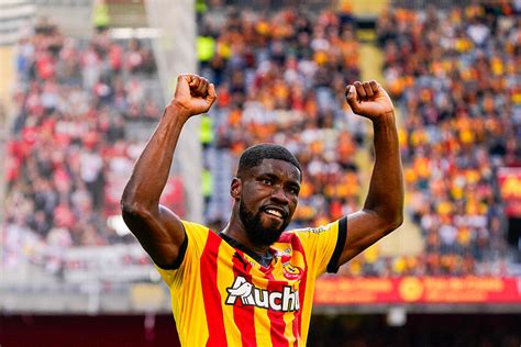 Avec Kevin Danso De Retour Le Rc Lens S Attend Un Gros Match De