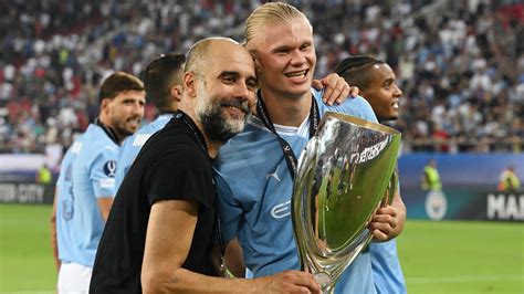 Pep Guardiola Le Premier Gagner La Super Coupe De L Uefa Avec Trois