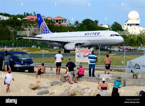 Maho Beach Airplanes St Martin Maarten Caribbean Island Netherland