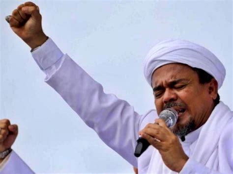 Pilpres Umat Islam Diminta Satu Komando Di Bawah Habib Rizieq