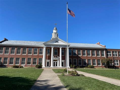 Why Loudoun County High School Students Stand For The Pledge Of