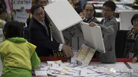 香港反对派炮制“初选”结果为“揽炒”派撑腰，泛民应看清形势凤凰网