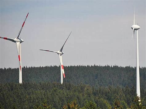 Regiowind Plant Drei Gro E Rotoren Auf Dem Brombeerkopf Glottertal