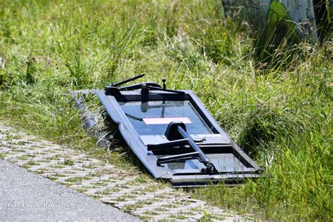 Dode En Twee Gewonden Bij Ongeluk N Serooskerke W Hvzeeland