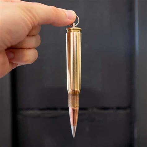 50 BMG 12 7 99 mm NATO Patrone Anhänger mit Silver Tip Geschoss