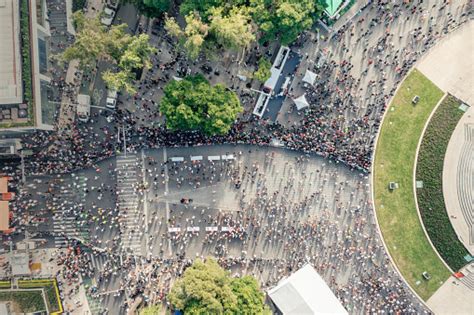 Aerial View Of Crowd Stock Photo - Download Image Now - Protest, Mexico ...