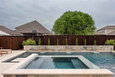 Inground Pool With Raised Spa - Lonestar Pool & Spa Design