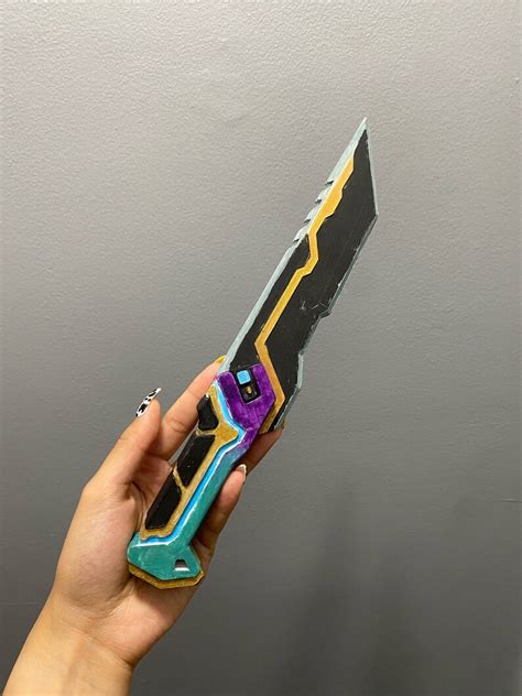 Valorant Glitchpop Knife Model Valorant Weapon Cosplay - Etsy