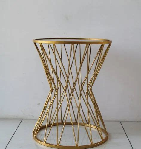 Golden Modern Gco Round Side Table In Iron With Black Glass Top For