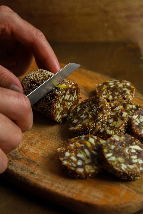 Khajur Burfi Recipe Khajur Rolls Dry Fruit Roll Keencuisinier