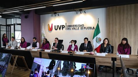 UVP FIRMA CONVENIO DE COLABORACIÓN CON LA CANACO