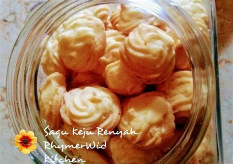 Resep Kue Sagu Keju Renyah Oleh Wids Kitchen Cookpad