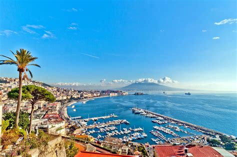 Naples En Ce Moment Visiter Incontournables Quartiers Bons Plans