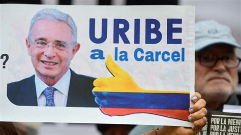 Álvaro Uribe El Juicio Al Expresidente Divide Colombia