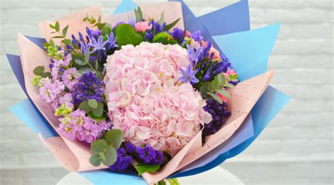 What Are The Best Flowers For A New Mom Bouquet Ideas Rosaholics